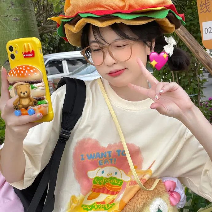 Qros之女以独家新闻为名的疯狂